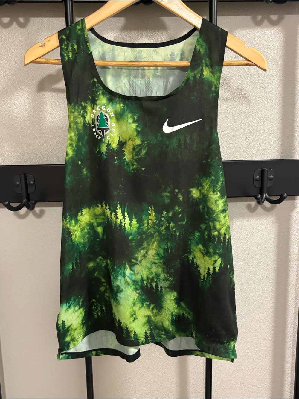 Nike Men’s Oregon Track Club Singlet